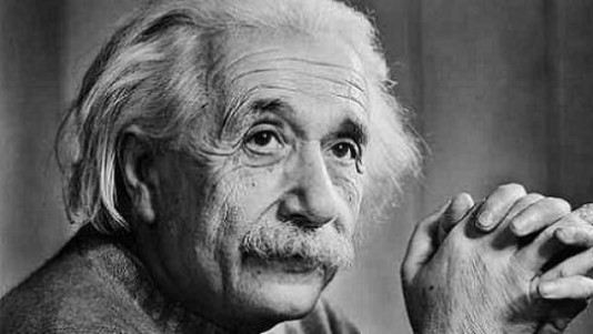 Einstein_2014a